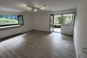 Großzügige 2-ZKB-Wohnung mit Abstellraum, Terrasse, Garten, Doppelparkerstellplatz in ruhiger Lage – Am Berg 51, 76228 Grünwettersbach, Karlsruhe – Vorschaubild 16