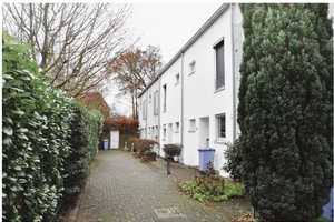 Attraktives 5-Zimmer-Haus in Neuss-Vogelsang zu verkaufen - von Privat!  – Neuss (Rhein-Kreis) – Vorschaubild 1