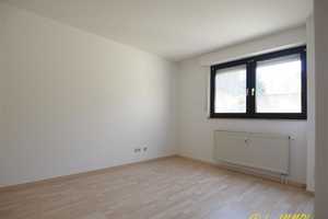 Terrasse mit privatem Gartenanteil, 3 Wohnetagen und Garage - VERMIETET! – Mittelsachsen (Kreis) – Vorschaubild 13