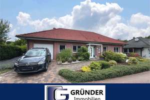 Exklusiver Winkelwalmdach-Bungalow in schöner Sackgassenlage – Die vollständige Adresse der Immobilie erhältst du vom Anbieter., 26907 Walchum – Vorschaubild 1