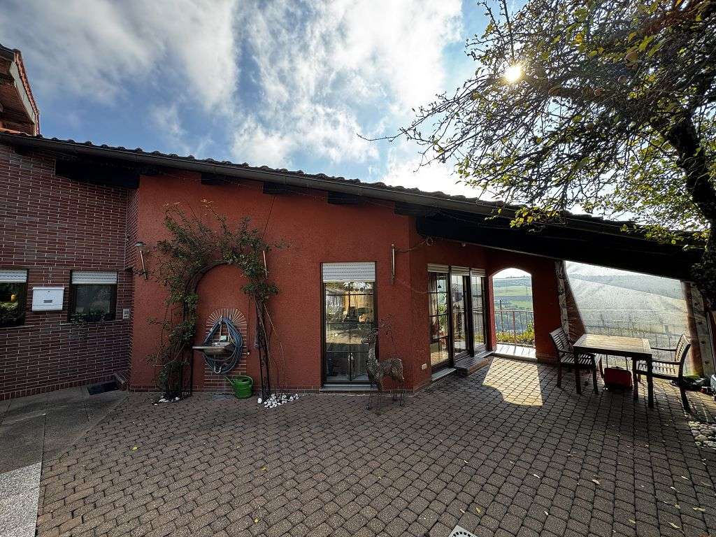 Immobilie in Trierweiler - TRIERWEILER - zw. Trier und Luxemburg - Gepflegte Eigentumswohnung mit großer Terrasse und Fernblick - Bild 0