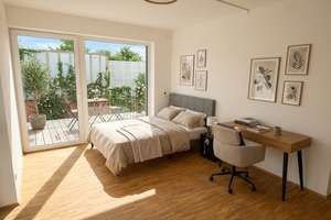 Helle WG-Zimmer  in Stadtbergen ab 595€ warm (www.coliviq.de)