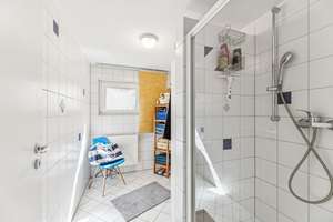 Neuwertiges Drei-Giebel-Haus * Doppelhaushälfte zum Kauf auf Nießbrauchbasis – Die vollständige Adresse der Immobilie erhältst du vom Anbieter., 90556 Seukendorf – Vorschaubild 13