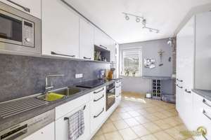 Sofort bezugsfertig: Modernisiertes EFH mit Einliegerwohnung + Garage & Stellplätze – Die vollständige Adresse der Immobilie erhältst du vom Anbieter., 93309 Kelheim – Vorschaubild 12