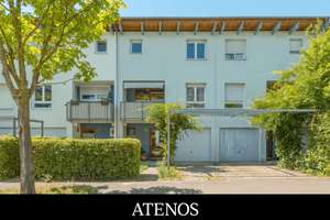 Modernisiertes Reihenmittelhaus mit privatem Garten, Balkon und Garage in begehrter Lage Vaihingens
