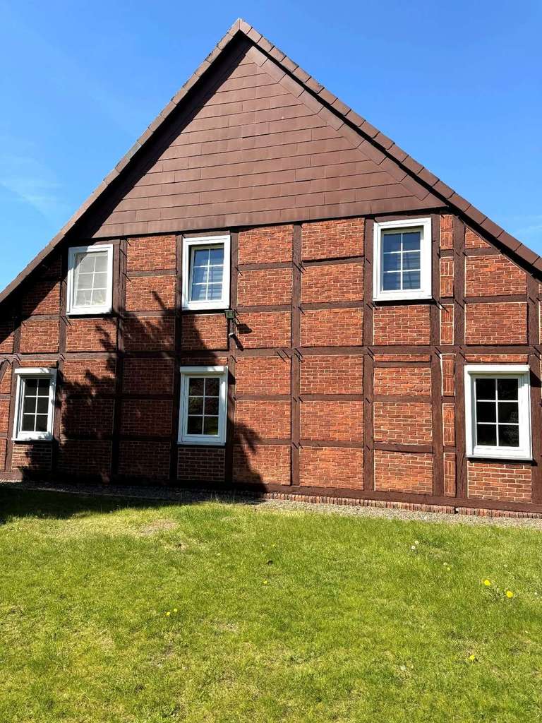 Immobilie in Wedemark - Charmantes Bauernhaus mit großzügiger Diele - Bild 2