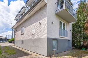 Viel Platz für die ganze Familie – modernes Einfamilienhaus in zentraler Lage Hamburg-Lokstedt! – Die vollständige Adresse der Immobilie erhältst du vom Anbieter., 22453 Niendorf, Hamburg – Vorschaubild 22