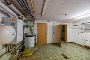 Haus im Finca-Style mit Garten + Terrasse + Balkon + Kamin + Doppelgarage – Bochum – Vorschaubild 40