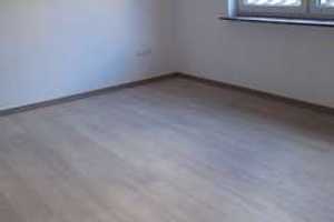 Günstige 4-Zimmer-Erdgeschosswohnung mit gehobener Innenausstattung in Hollstadt – Hauptstraße 22, 97618 Rhön-Grabfeld (Kreis) – Vorschaubild 11