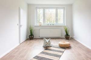 Attraktive 2-Raum-Wohnung in schöner Wohnlage – C.-v.-Ossietzky-Str. 169, 9127 Gablenz, Chemnitz – Vorschaubild 2
