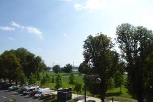 Exklusive Dachgeschoßwohnung am Rhein – Die vollständige Adresse der Immobilie erhältst du vom Anbieter., 40474 Golzheim, Düsseldorf – Vorschaubild 3