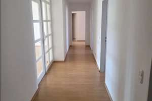 Modernisierte Wohnung im 3. OG zu vermieten | 3-Zimmer-Wohnung (119m²)