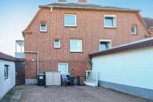 Charmante Doppelhaushälfte auf Erbpachtgrund mit großem Garten und Gestaltungspotenzial – Die vollständige Adresse der Immobilie erhältst du vom Anbieter., 23560 Moisling, Lübeck – Vorschaubild 15