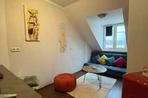 Möbliertes 1-Zimmer Apartment im 5. OG in München – Heßstraße 60, 80798 Josephsplatz, München – Vorschaubild 1