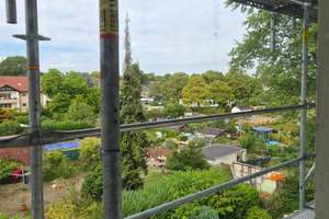 Helle 4-Zimmer-Dachgeschosswohnung mit Balkon, Stellplatz & modernisierter Ausstattung in Oberhausen – 46119 Osterfeld-Ost, Oberhausen – Vorschaubild 10