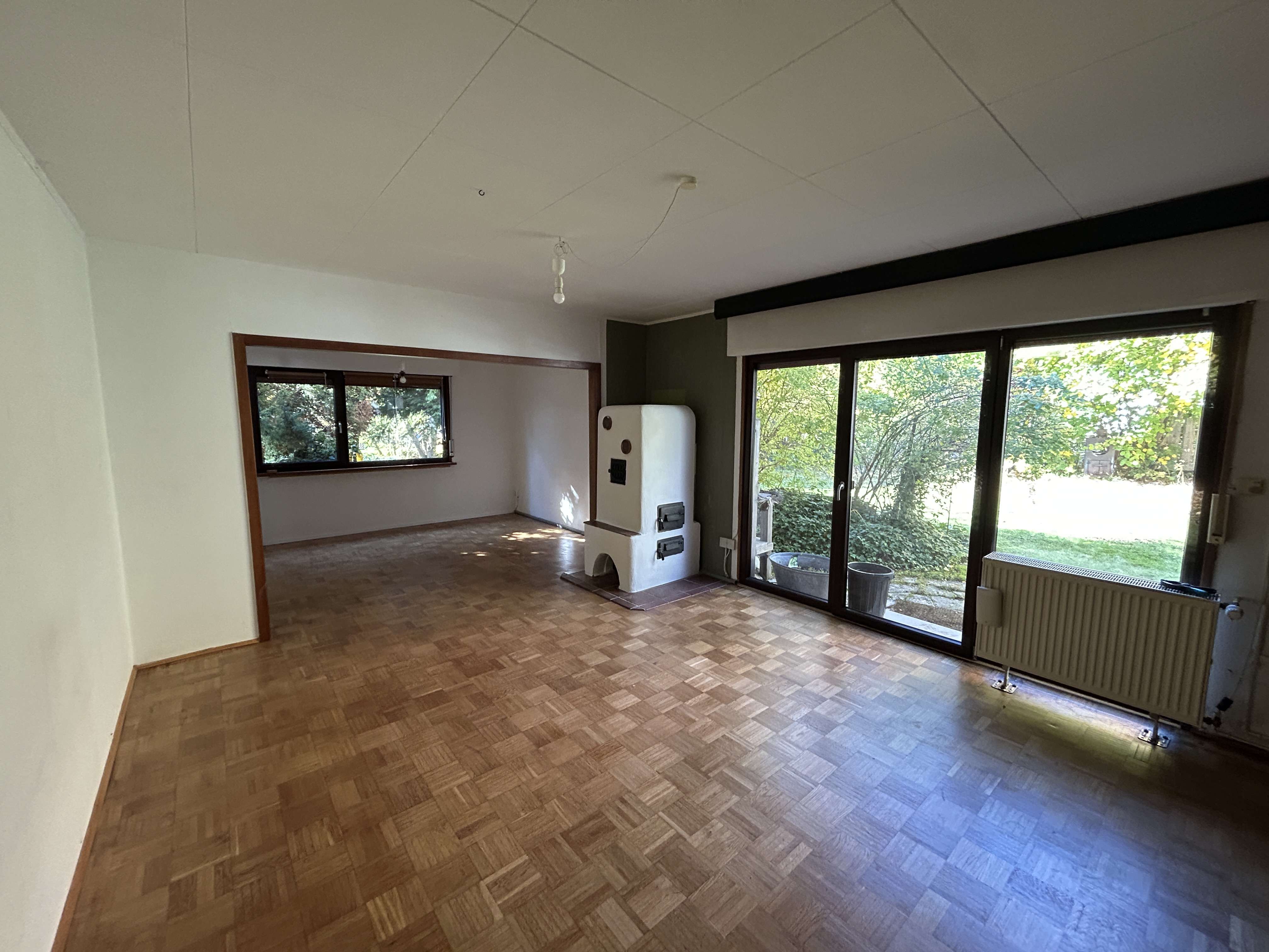 Immobilie in Adelschlag - Leben, Arbeiten und Entspannen - EFH mit großem Garten in Pietenfeld - Bild 4