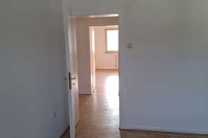 Schöne und vollständig renovierte 2-Raum-Wohnung mit Balkon in Essen – Kleine Lenbachstraße 7, 45147 Essen – Vorschaubild 4
