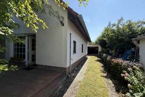 Ruhige Lage und doch ganz nah zum BER - Einfamilienhaus mit viel Potenzial in Rudow – Die vollständige Adresse der Immobilie erhältst du vom Anbieter., 12355 Rudow, Berlin – Vorschaubild 8