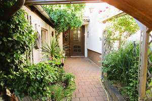 Großzügige 3 Zi. Maisonette ETW mit Wintergarten Nürnberg - Altenfurt / Wohnung kaufen – Die vollständige Adresse der Immobilie erhältst du vom Anbieter., 90475 Altenfurt, Moorenbrunn, Nürnberg – Vorschaubild 2