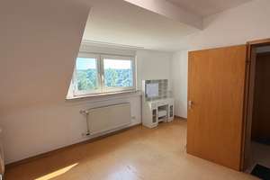 Lengsdorf: Gut vermietetes 4-Parteienhaus mit großem Grundstück – Die vollständige Adresse der Immobilie erhältst du vom Anbieter., 53127 Lengsdorf, Bonn – Vorschaubild 14