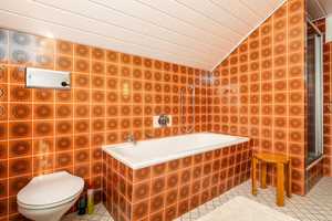 Charaktervolles Zuhause mit Pool und Potenzial in grüner Umgebung !
PROVISIONSFREI für den Käufer! – Osnabrück (Kreis) – Vorschaubild 14