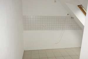 Attraktive Maisonette-Wohnung mit Balkon in gefragter Wohnlage von Krefeld-Traar!! – Die vollständige Adresse der Immobilie erhältst du vom Anbieter., 47802 Traar, Krefeld – Vorschaubild 7