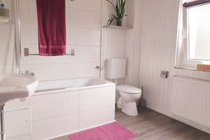 Charmante, helle Wohnung mit niedrigen Decken – 40764 Langenfeld (Rheinland) – Vorschaubild 11