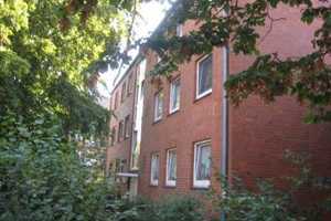 Schöne 2,5-Zimmer-Wohnung mit Balkon im Erdgeschoss – Damaschkestr. 8, 23560 Lübeck – Vorschaubild 1