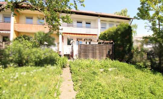 Familienfreundliches Reihenhaus mit Garten in begehrter Lage in RT-Römerschanze