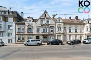 Große Wohnung mit Gartenparadies