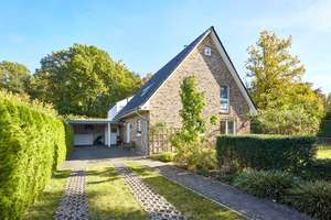 Das Haus fast neu - 
der Garten ein Traum – Die vollständige Adresse der Immobilie erhältst du vom Anbieter., 22926 Ahrensburg – Vorschaubild 32