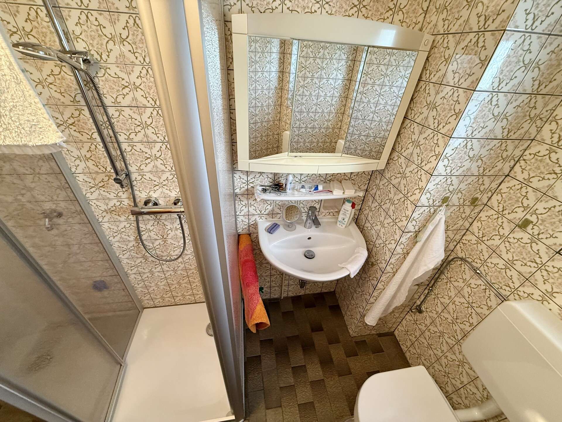 Immobilie in Merkelbach - Flexibles Immobilien-Duo mit optionaler Zusammenlegung! Mehrgenerationen, Wohnen und/oder Vermieten! - Bild 3