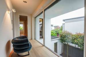 Stilvolle Bauhausvilla || Premiumlage || Spa-Bereich || Wärmepumpe – Die vollständige Adresse der Immobilie erhältst du vom Anbieter., 50859 Widdersdorf, Köln – Vorschaubild 9