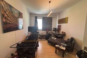 Zentrale Etagenwohnung mit Zukunftspotenzial: Eigennutz ab 2034 möglich – Die vollständige Adresse der Immobilie erhältst du vom Anbieter., 40215 Friedrichstadt, Düsseldorf – Vorschaubild 2