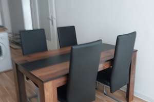Studierende bevorzugt Stilvolle 2-Zimmer-Wohnung mit Balkon und Einbauküche Hinweis  Kaltmiete – Odenwaldstraße 38, 51105 Humboldt/Gremberg, Köln – Vorschaubild 2
