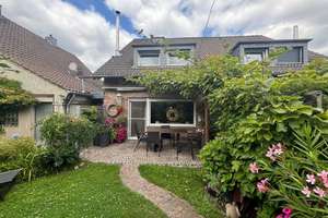 Doppelhaushälfte mit Gartenoase in Moers – Die vollständige Adresse der Immobilie erhältst du vom Anbieter., 47443 Hochstraß, Moers – Vorschaubild 19