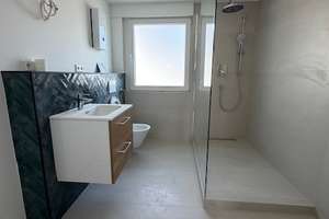 Moderne 4-Zimmerwohnung im EG mit zwei Bädern und großer Terrasse in bester Lage - barrierearm – Auf der Grieße 40, 51371 Rheindorf, Leverkusen – Vorschaubild 6