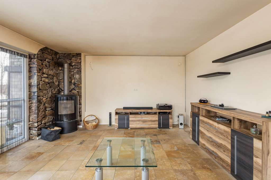 Immobilie in Hemau - Einfamilienhaus mit Ausbaureserve - Bild 3