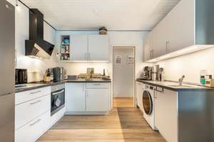 Kapitalanlage mit Qualität – Modernisierte Dachgeschosswohnung mit Kamin und West-Dachterrasse – Die vollständige Adresse der Immobilie erhältst du vom Anbieter., 22175 Bramfeld, Hamburg – Vorschaubild 1