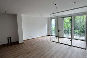 2-Zimmer-Wohnung mit Wintergarten und hervorragender Verkehrsanbindung