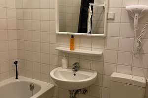 Sanierter Altbau mit Balkon in Bestlage im Prenzlauer Berg - Nahe Kollwitzplatz – Die vollständige Adresse der Immobilie erhältst du vom Anbieter., 10405 Prenzlauer Berg, Berlin – Vorschaubild 4