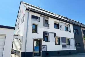 🏡 All-inclusive wohnen: sanierte & voll möblierte 2-Zimmer-Wohnung mit Balkon in Köln-Porz