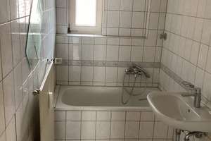 Schöner Wohnen in dieser praktischen 2-Zimmer-Wohnung – Kienbachstr. 30, 70374 Winterhalde, Stuttgart – Vorschaubild 2