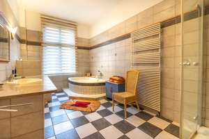 Property thumbnail 15