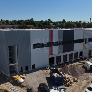 Neubau | ab Q1/ 2026: ca. 10.019 m² Lagerfläche | zentrale Lage | Rampen und Zumbo-Überladebrücke