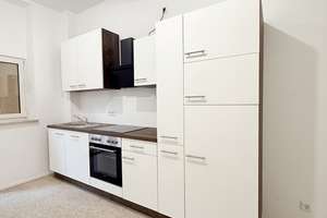 WG-ZIMMER IN TOP LAGE AM NECKARTOR | BALKON | EINBAUKÜCHE – Am Neckartor 18, 70190 Kernerviertel, Stuttgart – Vorschaubild 5