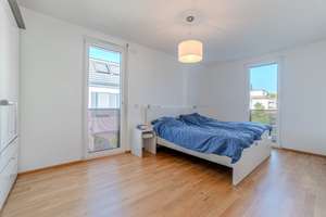 Moderne, bezugsfreie 4-Zimmer mit hochwertiger Ausstattung, Westbalkon und zwei Bädern – Die vollständige Adresse der Immobilie erhältst du vom Anbieter., 81829 Trudering-Riem (Ortsteil), München – Vorschaubild 8