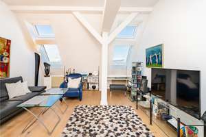 Kapitalanlage - Attraktive Dachgeschosswohnung in schönem Stuckaltbau – Die vollständige Adresse der Immobilie erhältst du vom Anbieter., 10625 Charlottenburg, Berlin – Vorschaubild 8