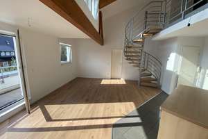 Renovierte Maisonette-Wohnung mit Whirlpool in Bremen, Osterholz