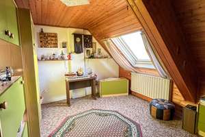 Mehrgenerationenhaus – Doppelhaushälfte mit großem Garten und außergewöhnlich viel Platz – Die vollständige Adresse der Immobilie erhältst du vom Anbieter., 52531 Übach-Palenberg – Vorschaubild 17